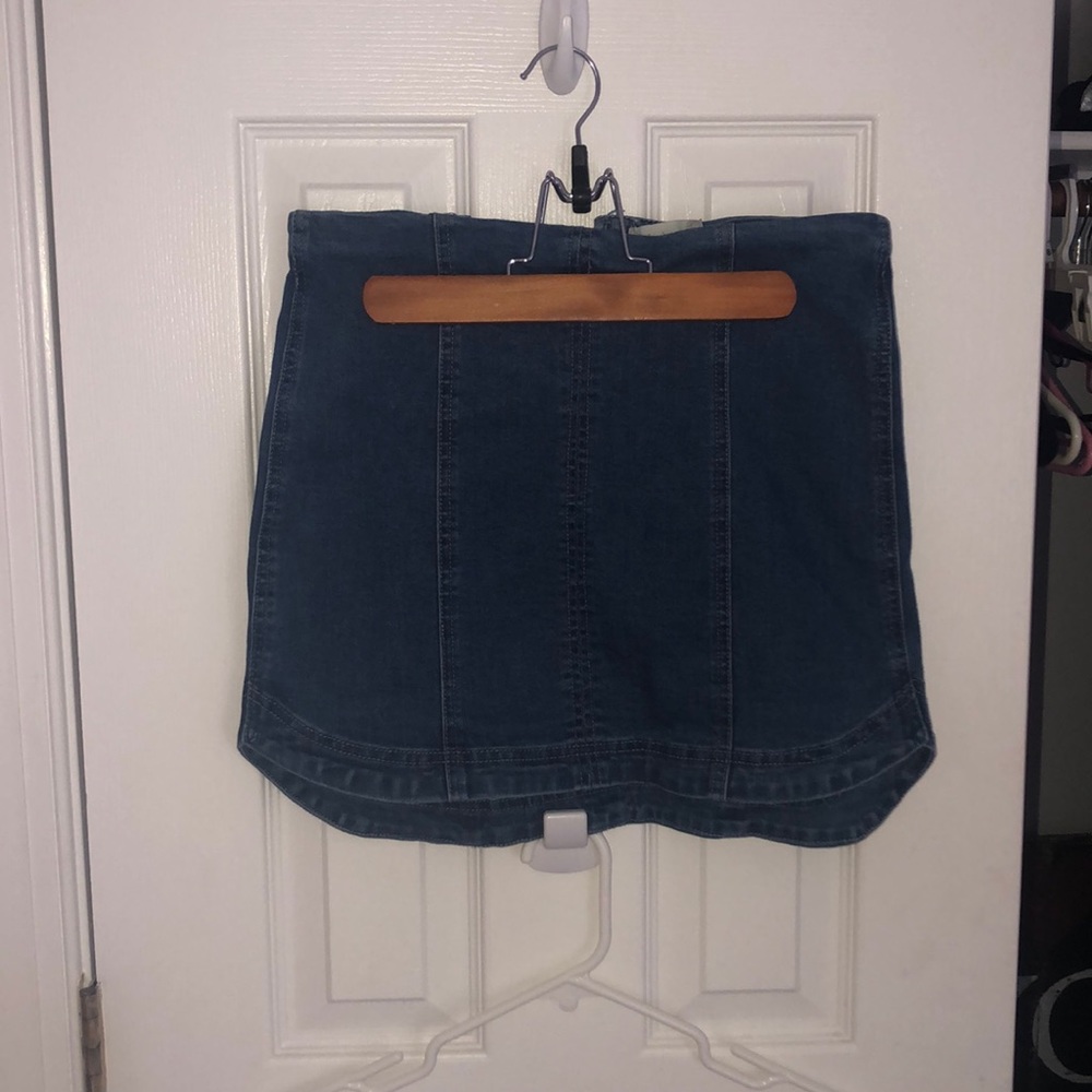 cute mini jean skirt